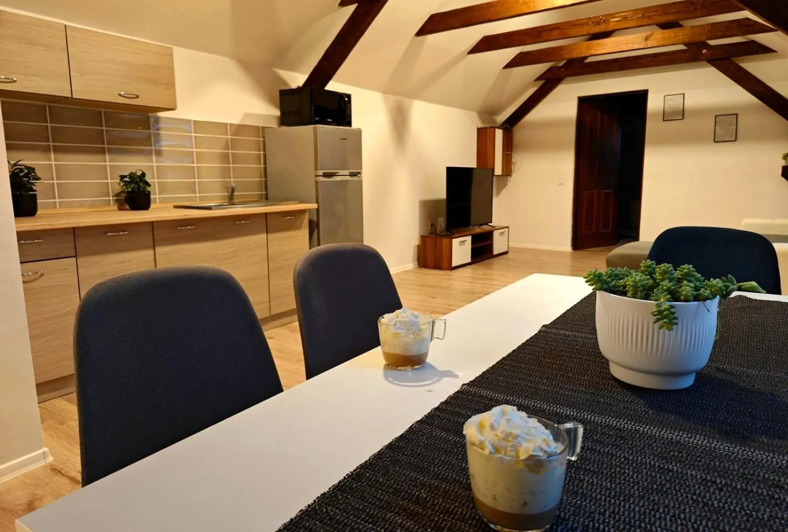 Dama Apartments Eger