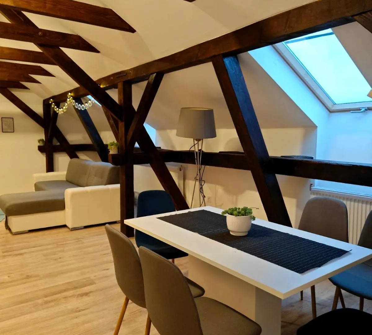Dama Apartments Eger