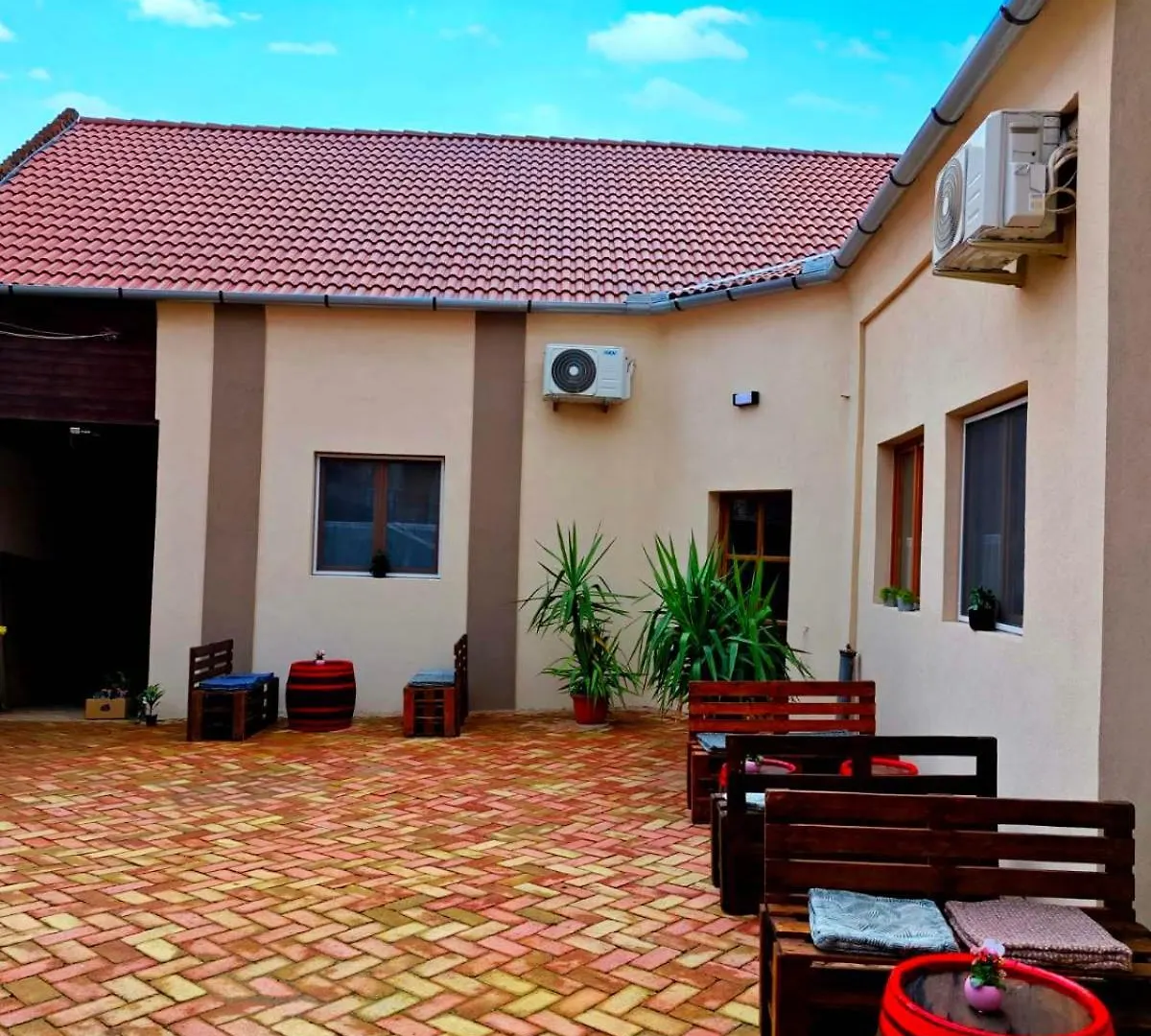 Dama Apartments Eger