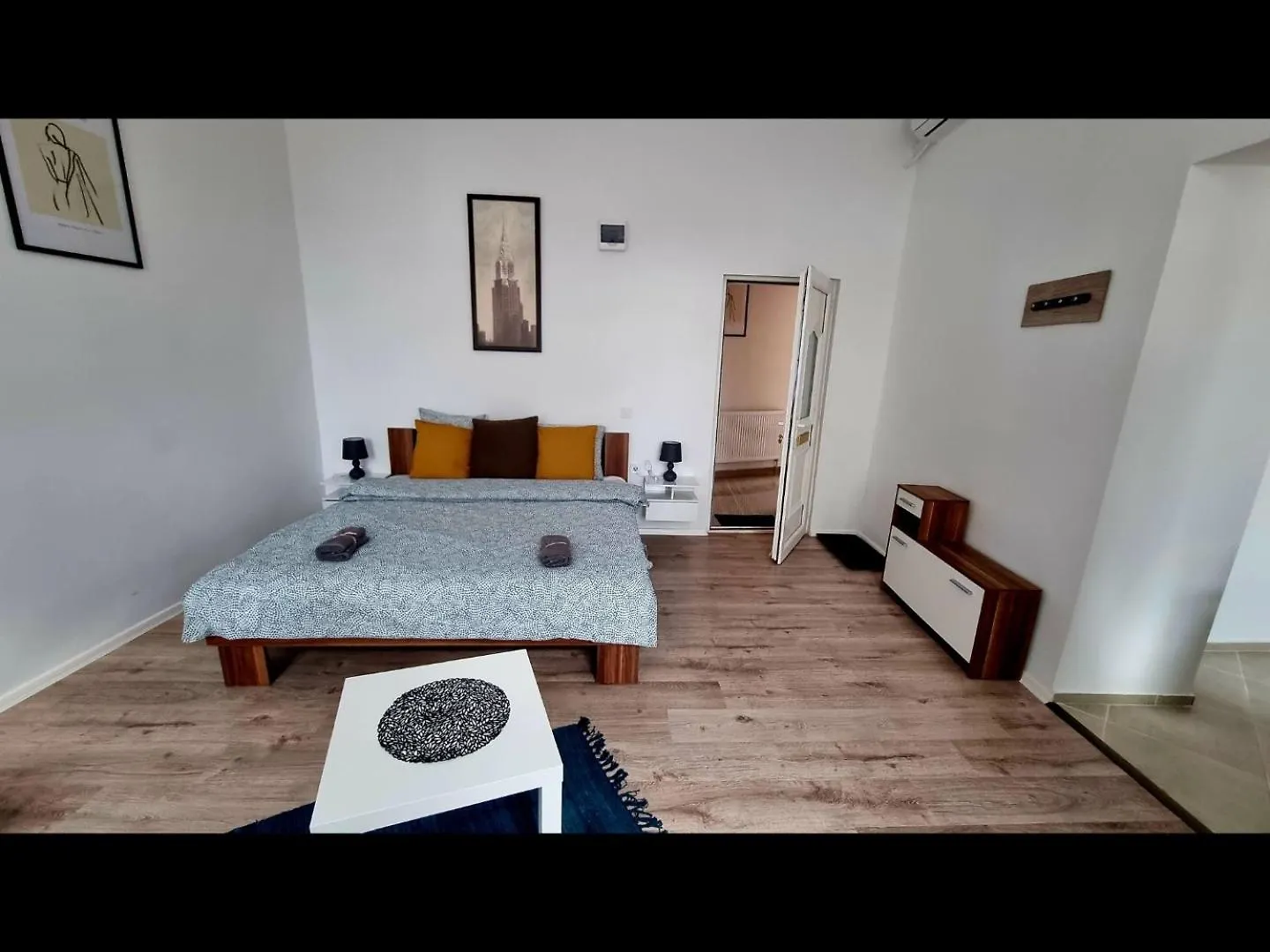 Dama Apartments Eger 0*,