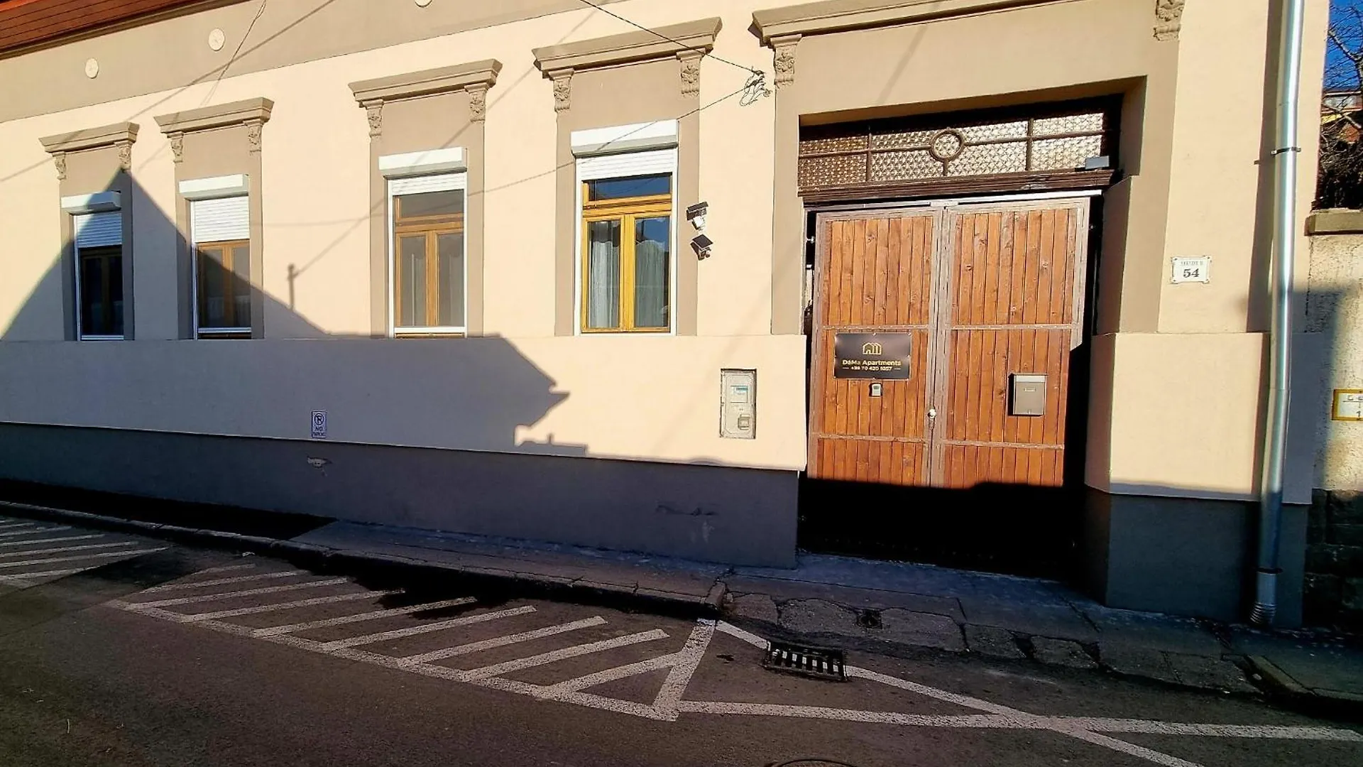 Dama Apartments Eger